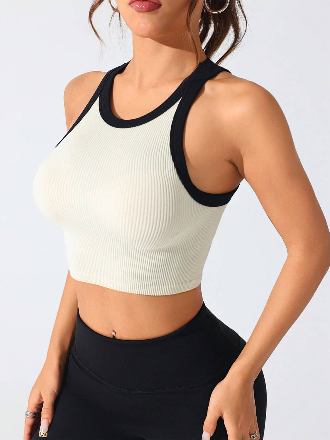 cropped workout tank