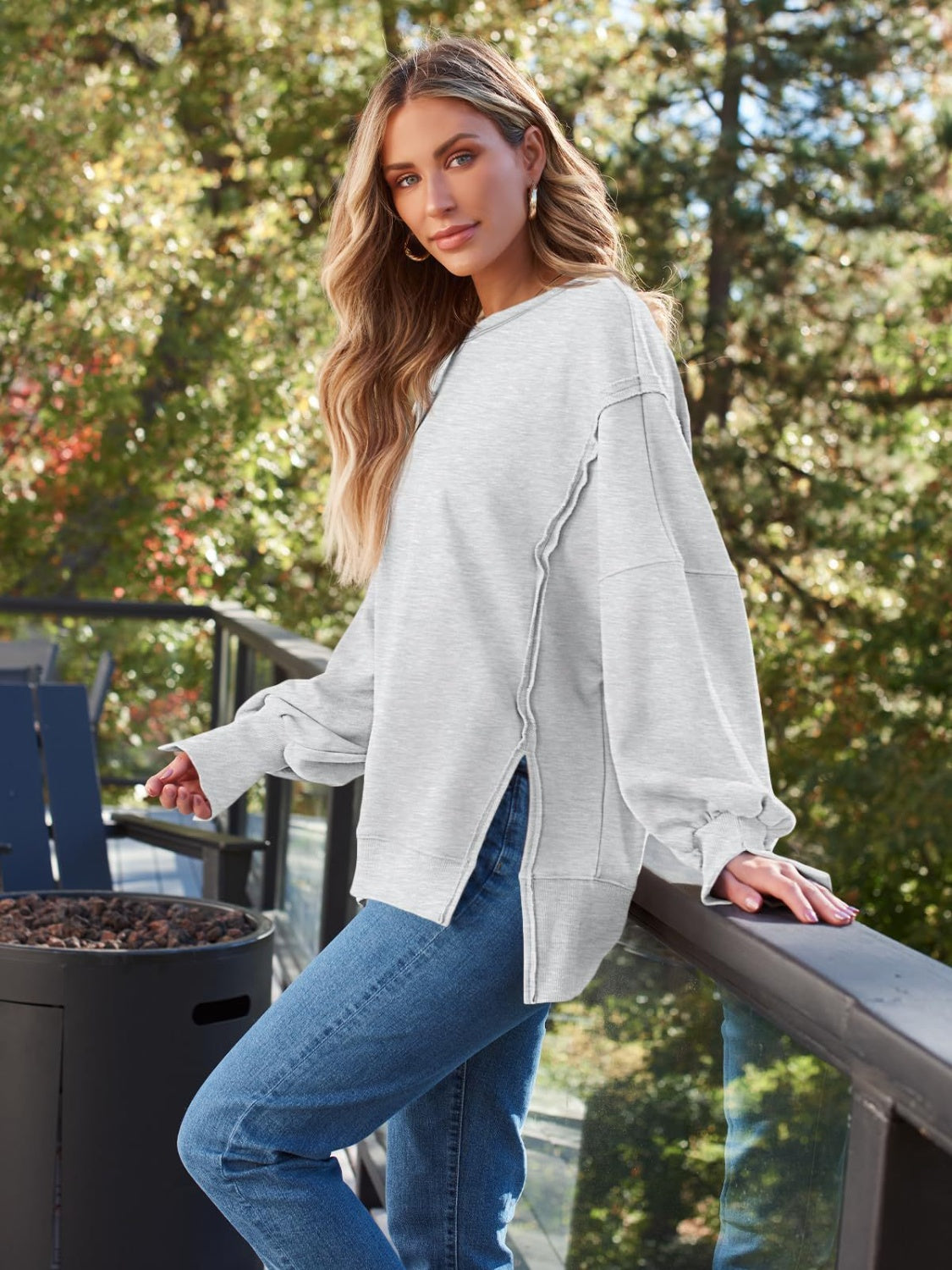 round neck sweatshirt