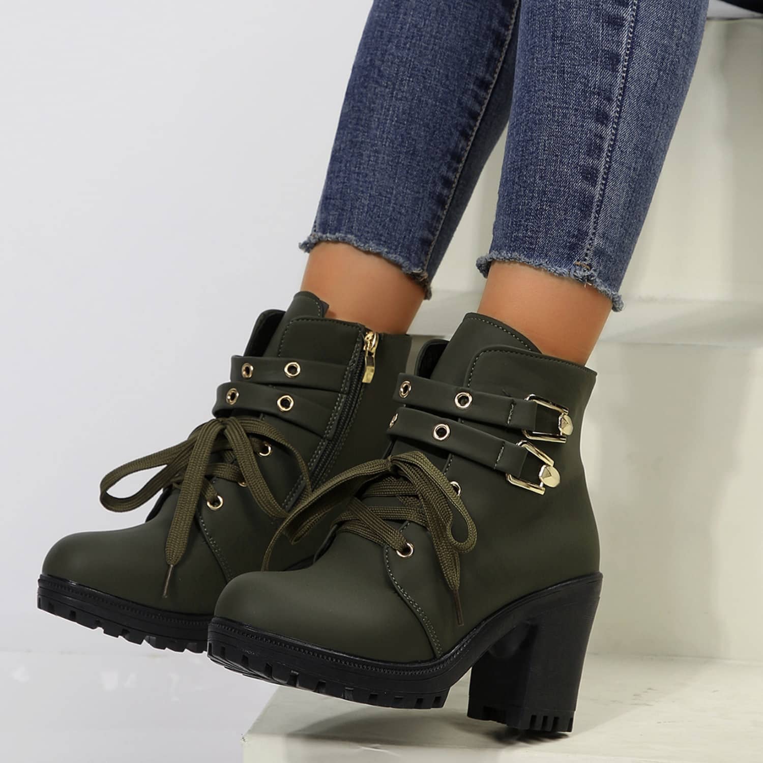 women's chunky heel combat boots