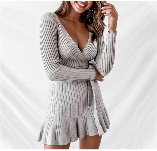 V Neck Knitted Dress mini