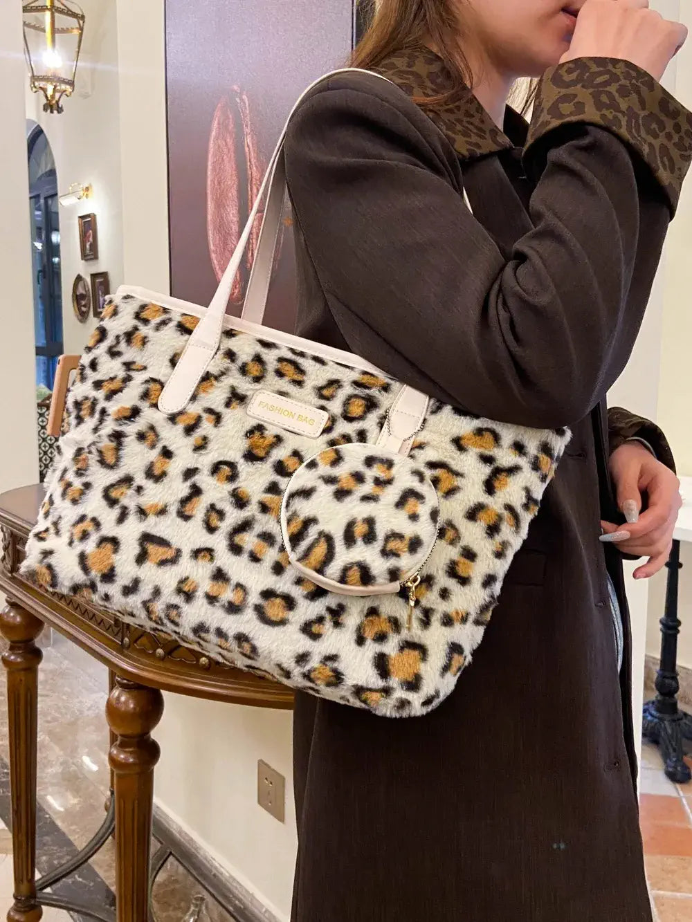 faux fur leopard bag with purse White One Size