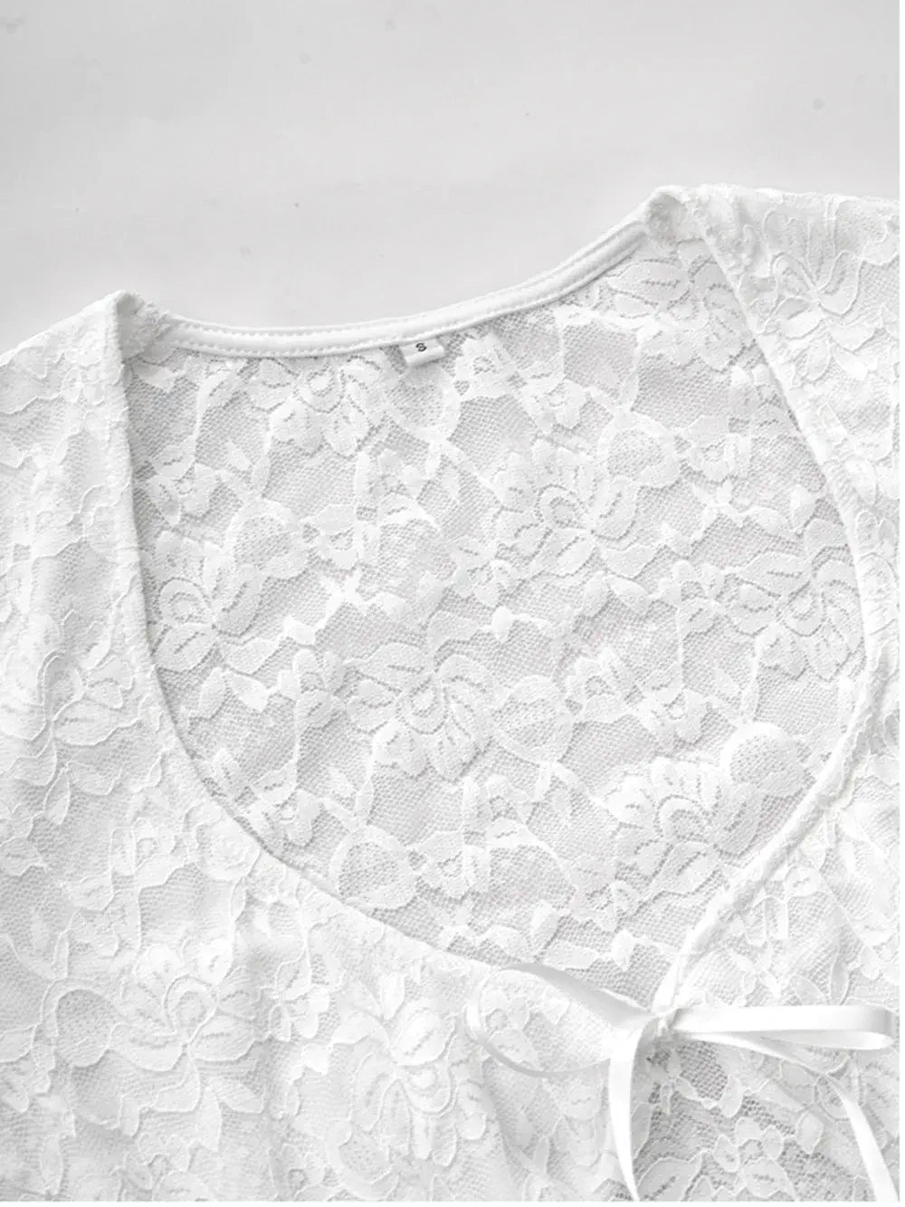 crop top lace long sleeve