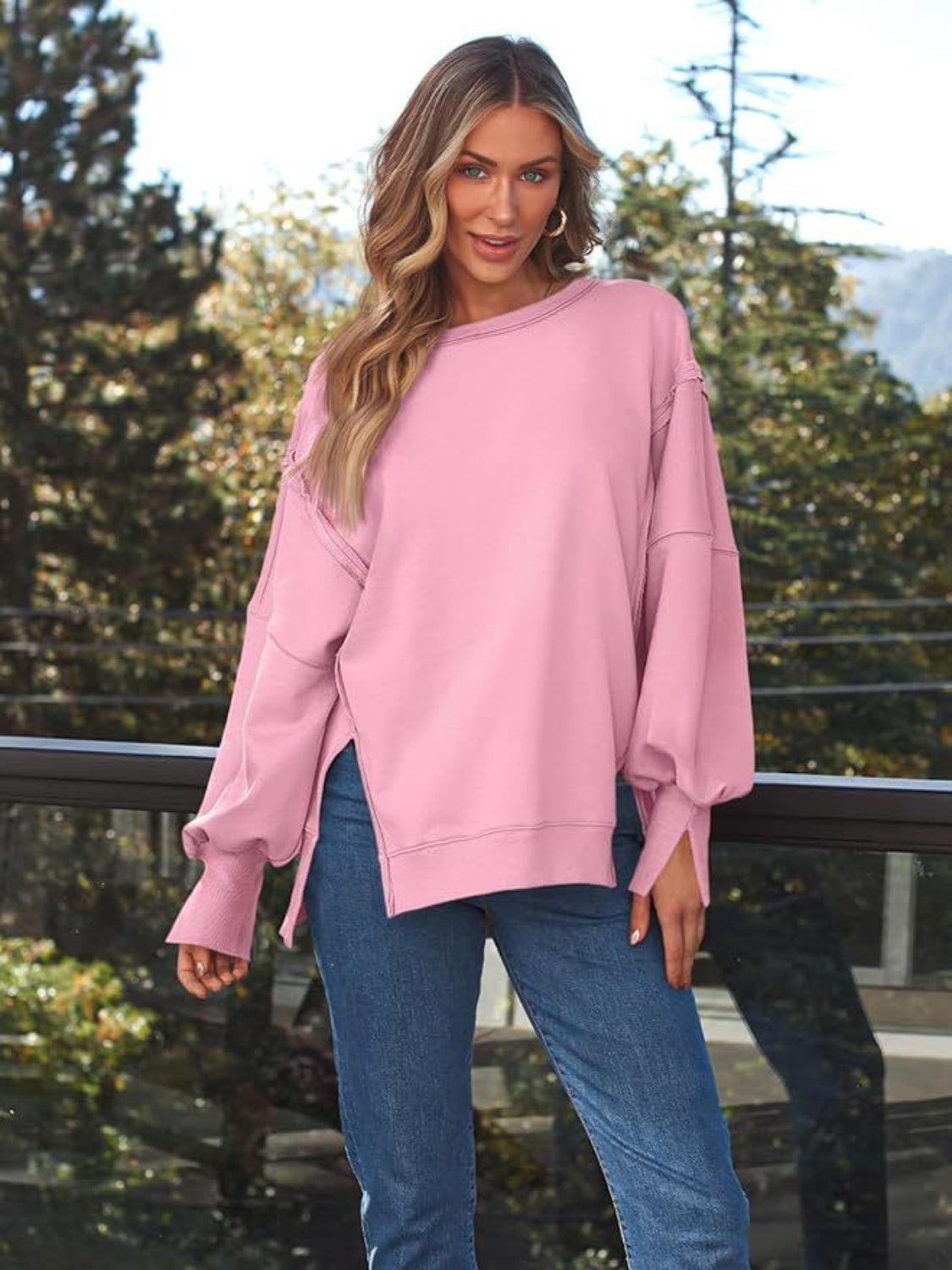 round neck sweatshirt