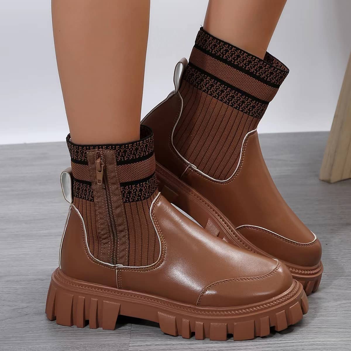 Round Toe Boots With Zipper