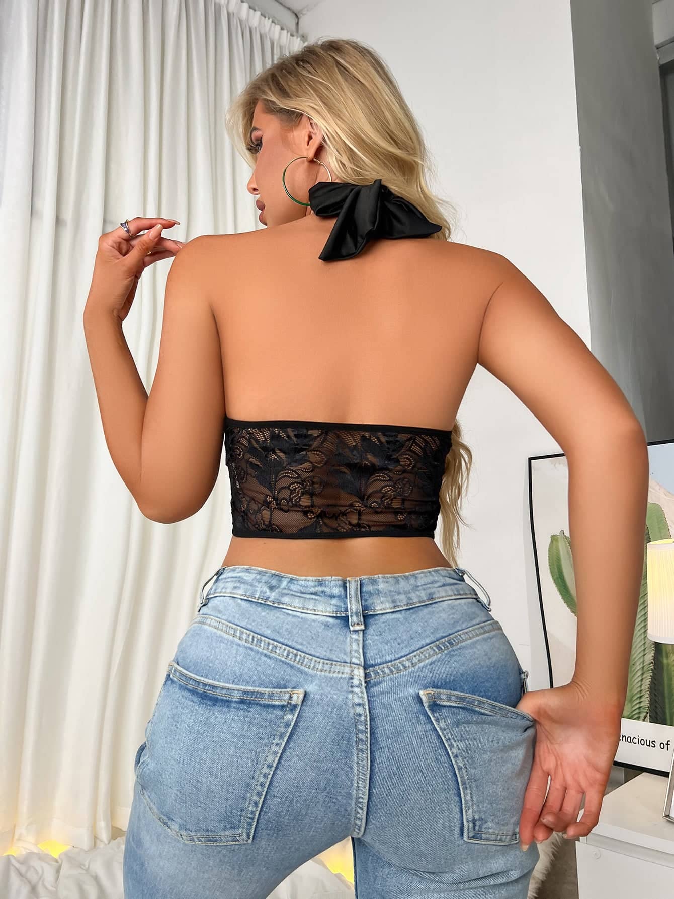 backless halter neck top