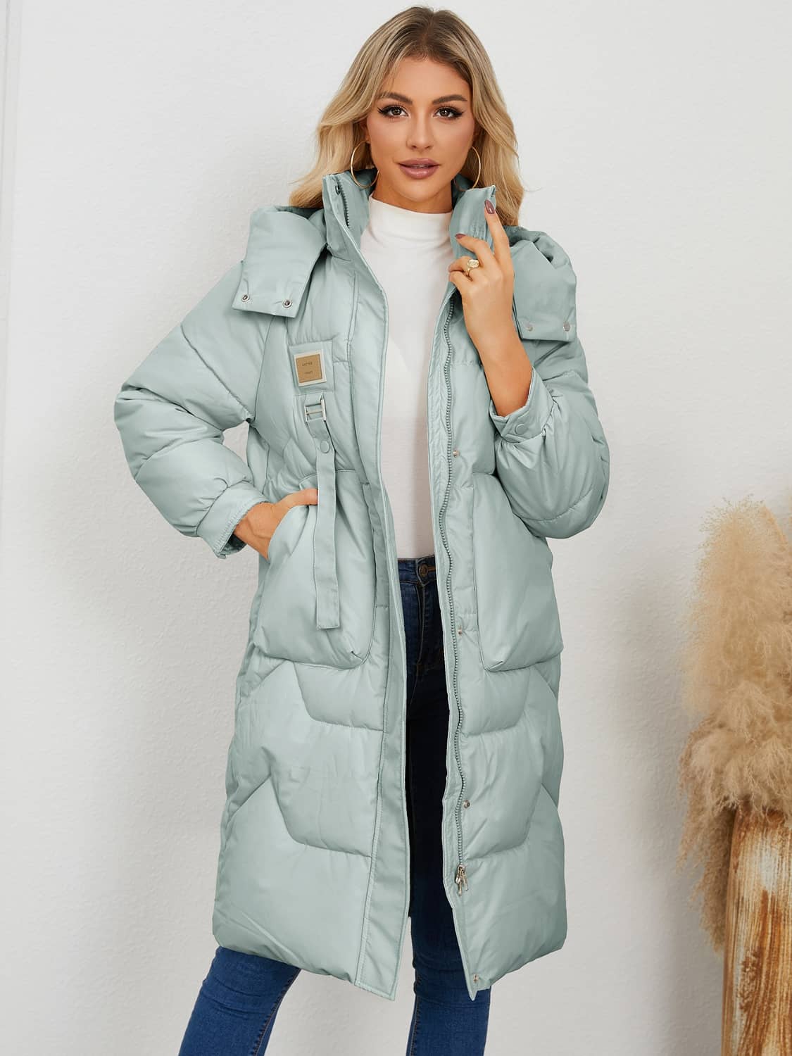 women's long puffer coat with hood​