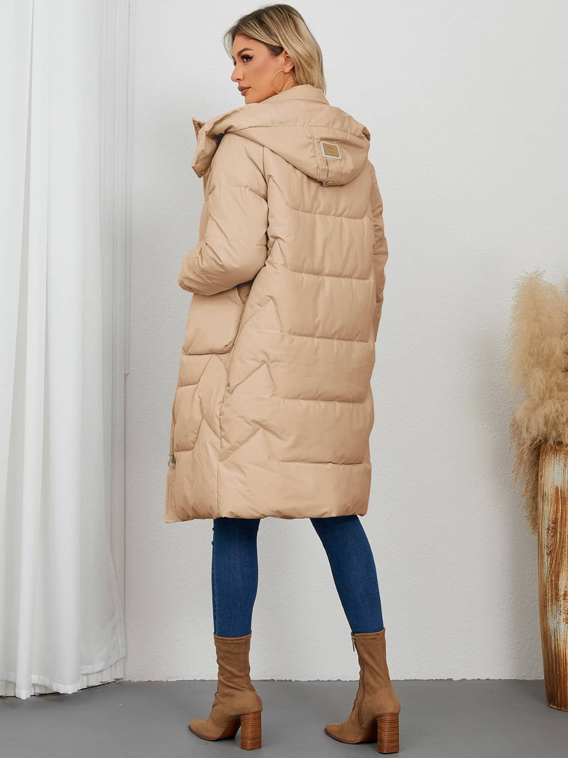 women's long puffer coat with hood​