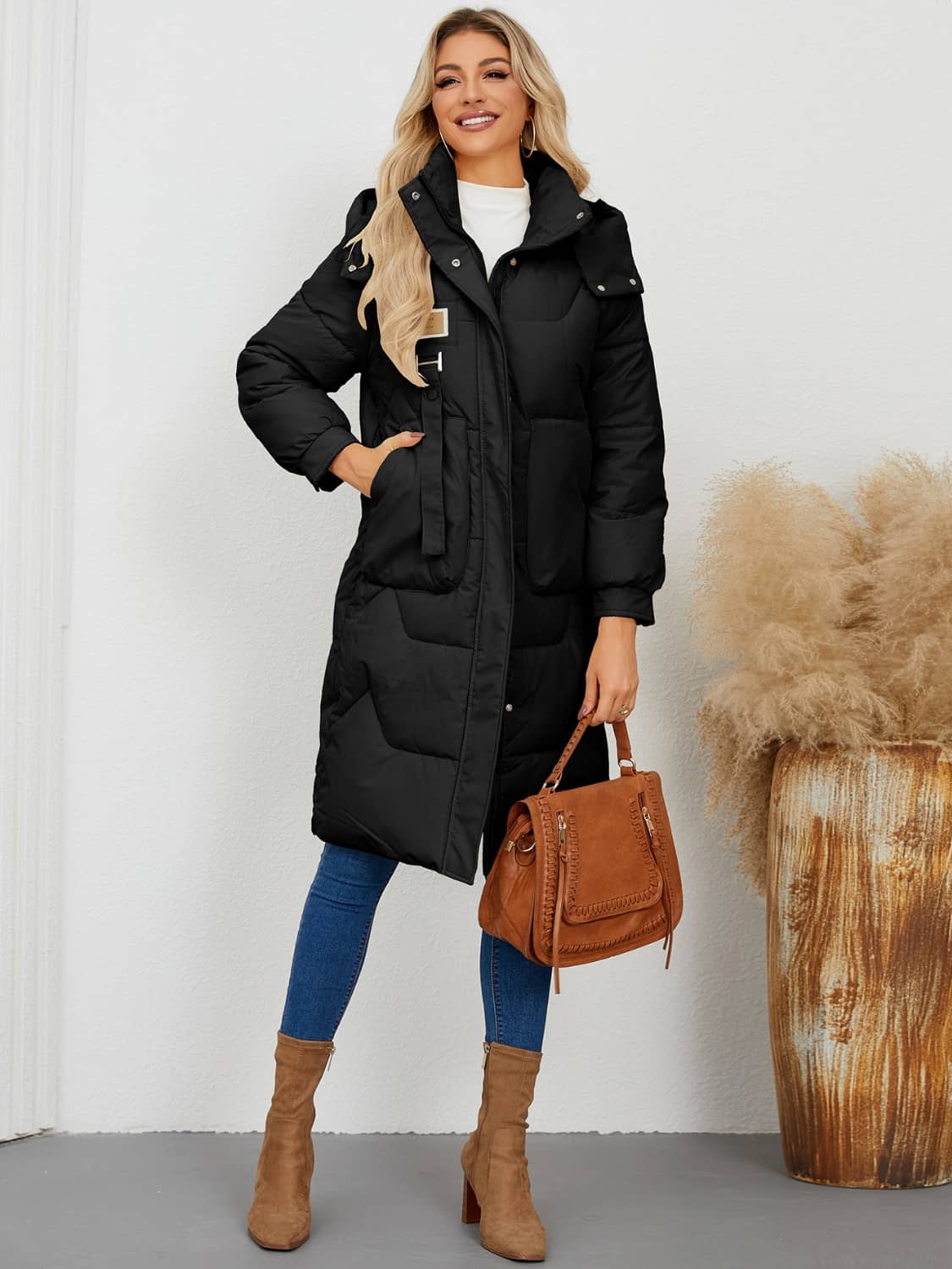 women's long puffer coat with hood​