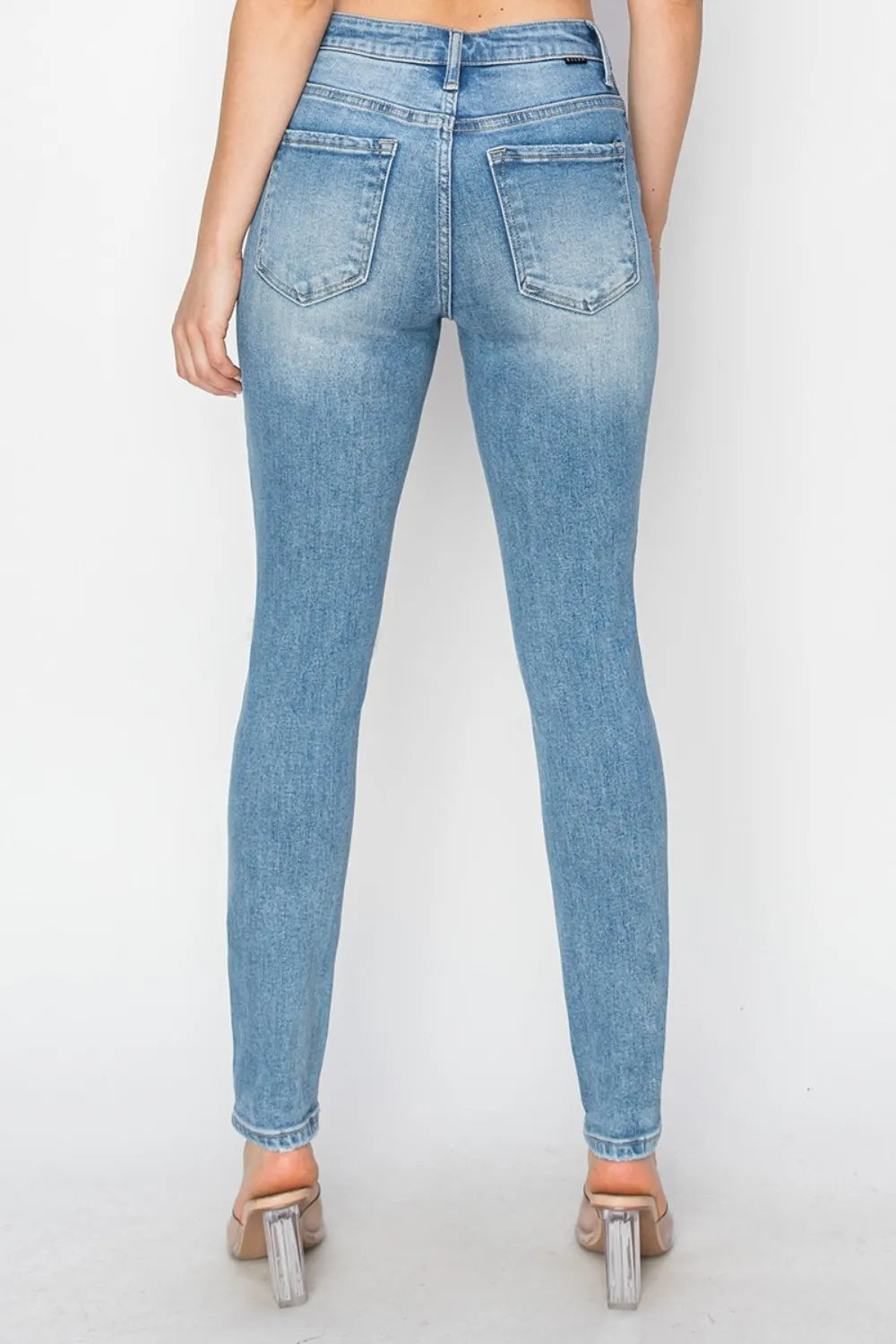 women's skinny ripped jeans